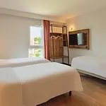 Kyriad Dax - Paul Les Dax Hotel 3*
