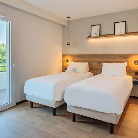 Otel Kyriad Dax - Paul Les Dax Saint-Paul-lès-Dax