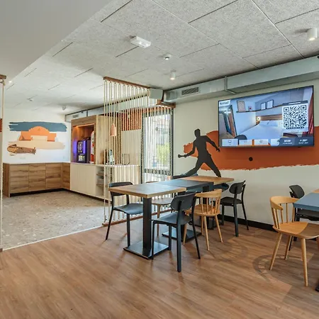 Kyriad Dax - Paul Les Dax Hotel 3*