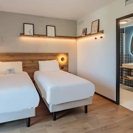 Kyriad Dax - Paul Les Dax Saint-Paul-lès-Dax