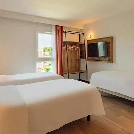 Kyriad Dax - Paul Les Dax Otel 3*