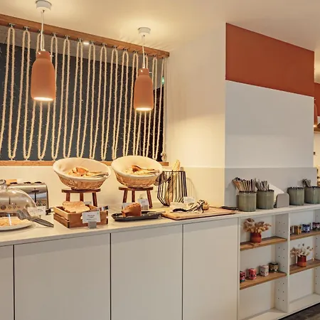 Hotel Kyriad Dax - Paul Les Dax 3*