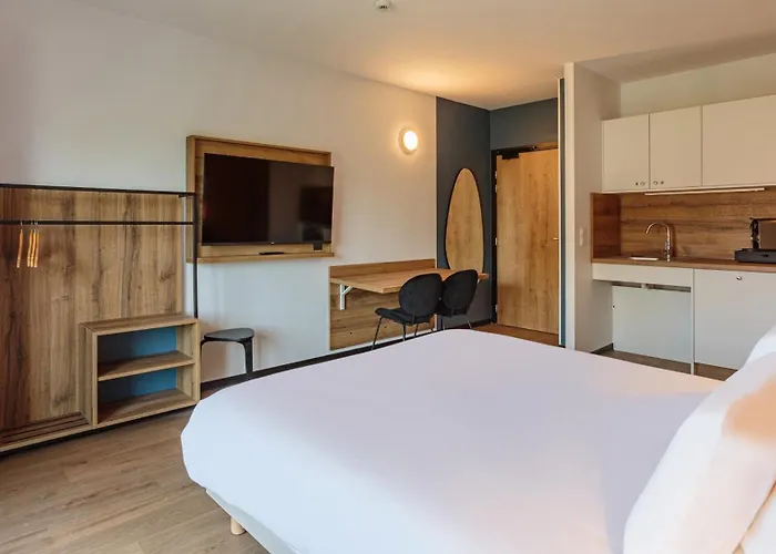 Kyriad Dax - Paul Les Dax Отель 3*