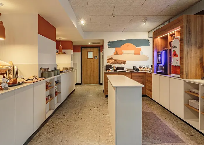 Kyriad Dax - Paul Les Dax 3* Saint-Paul-lès-Dax